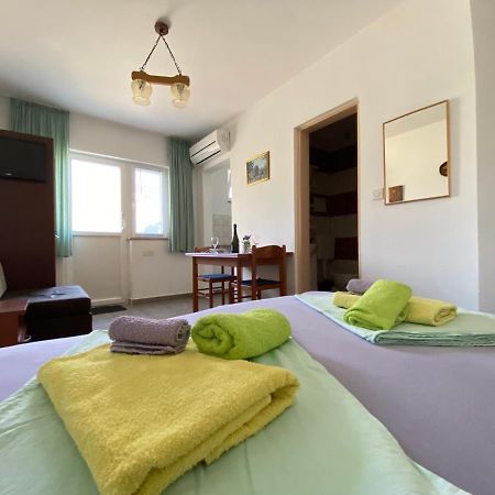 Guest House Dijana Krk Town Εξωτερικό φωτογραφία