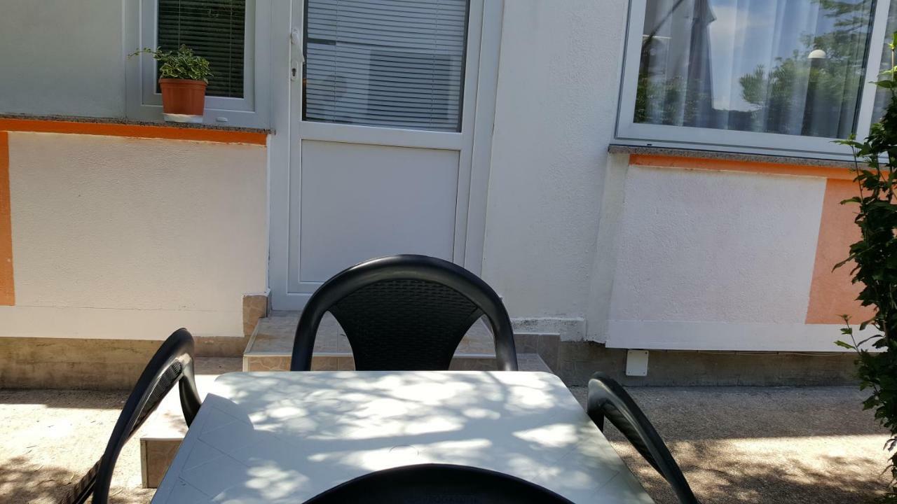 Guest House Dijana Krk Town Εξωτερικό φωτογραφία